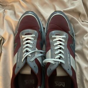 Authentic men’s Michael Kors sneakers
